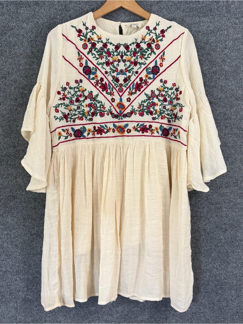 UMGEE Womens Embroidered Boho Mini Dress Size Large Cream Flutter Sleeve Lined